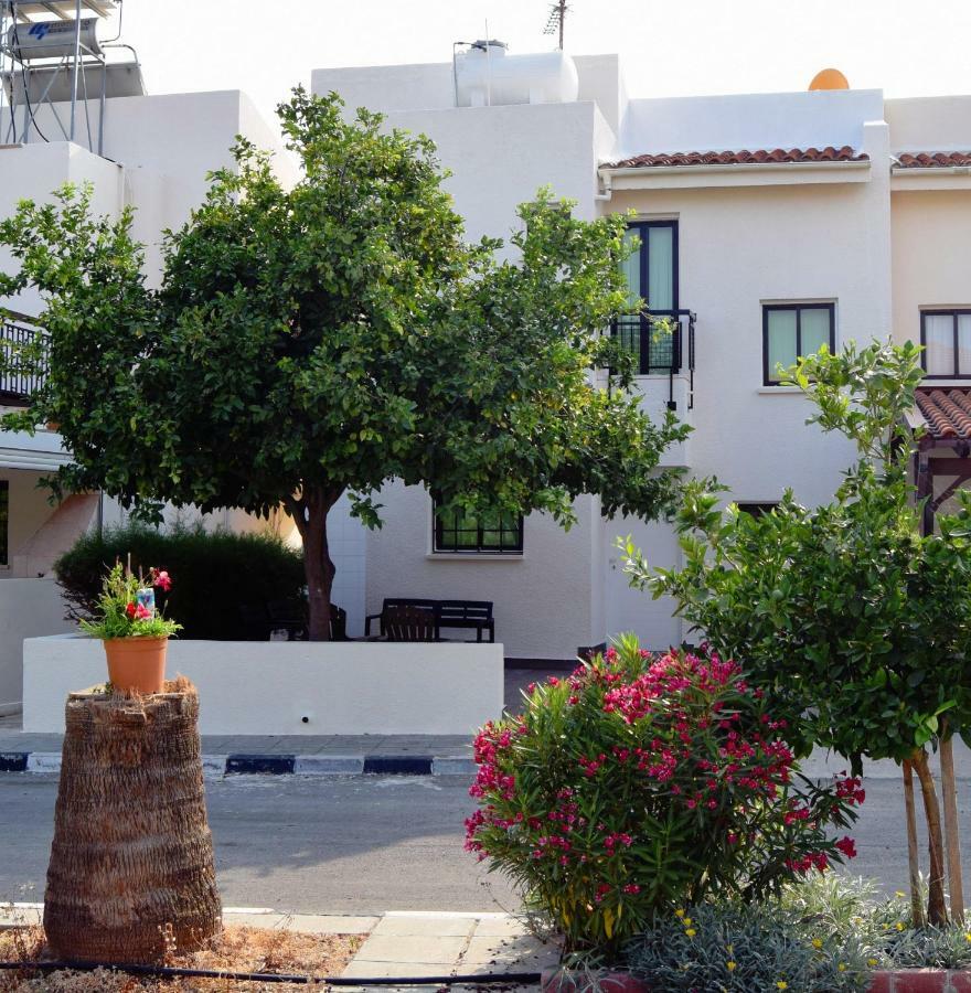 Christos Beach House Larnaca Esterno foto